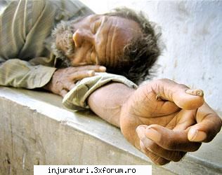 ati supt in curu mamii voastra de muisti morti in voastra este o curva de suge la laba cat traieste